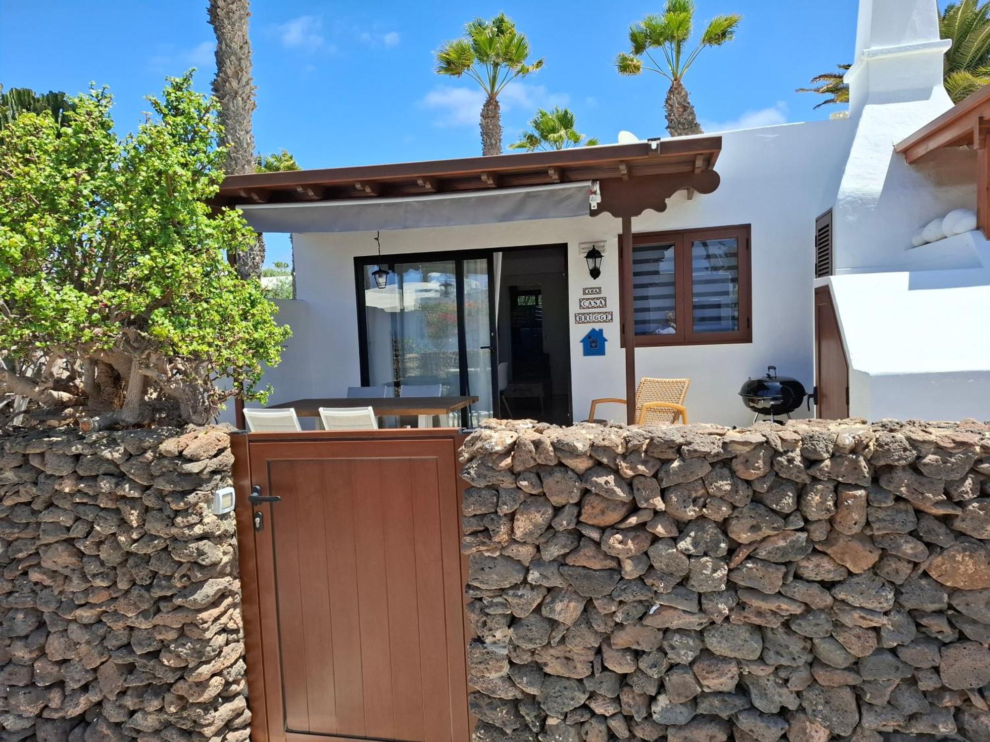 Casa Brugge Villa Playa Blanca  Exterior photo